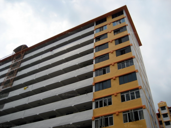 Eunos Crescent thumbnail photo